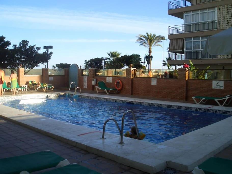 Seafront With Open-air Heated Pool Fuengirola