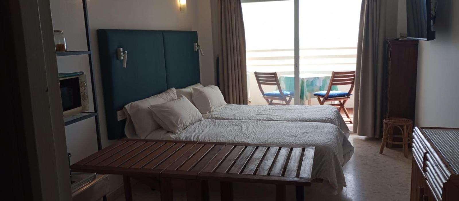 Seafront With Open-air Heated Pool Appartement